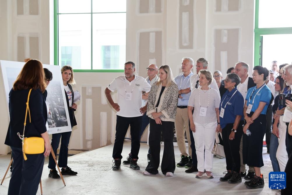 与米兰冬奥 与米兰冬奥