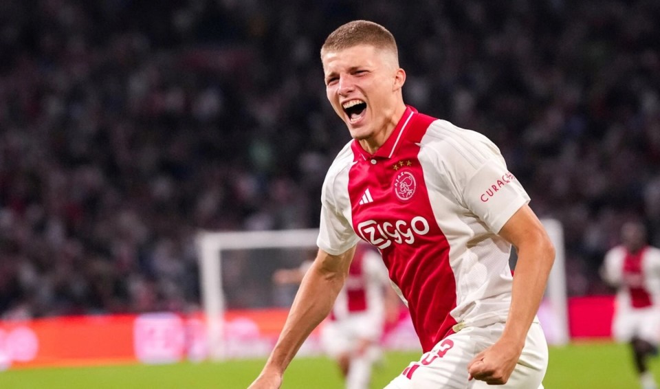 的埃因霍温, 中场和左边 的埃因霍温, 中场和左边