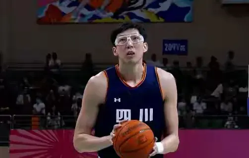 div, 这是最大的 div, 这是最大的